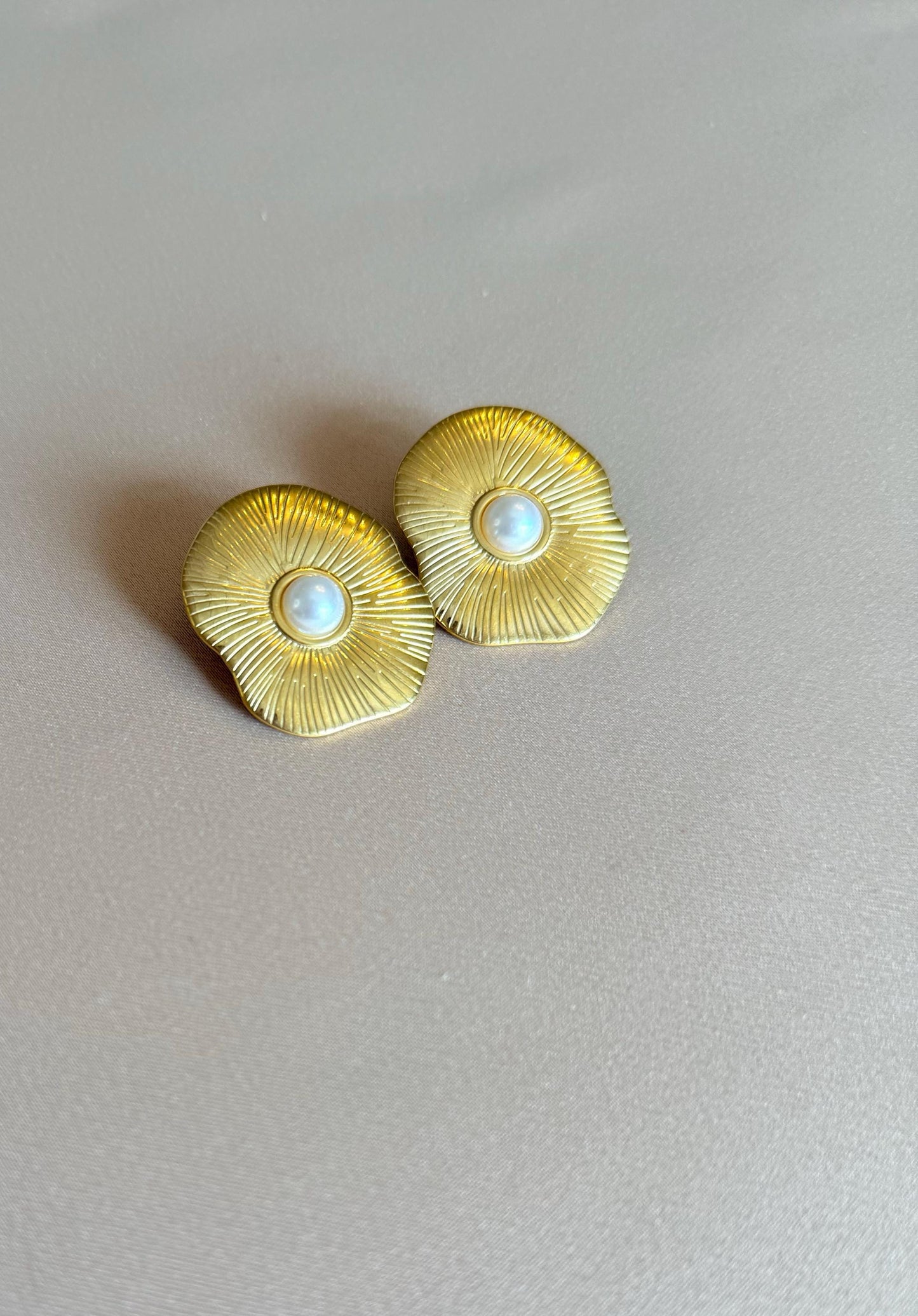 Gold Flower Stud Earrings