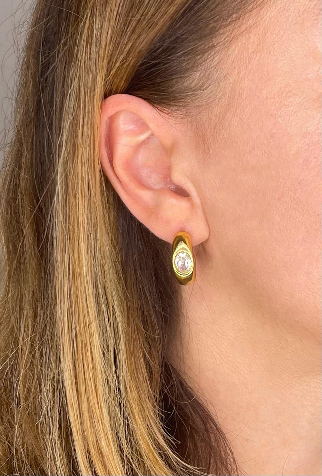 18K Gold Plated Oval Hoop Earrings: Crystal Stone, Hypoallergenic Stainless Steel