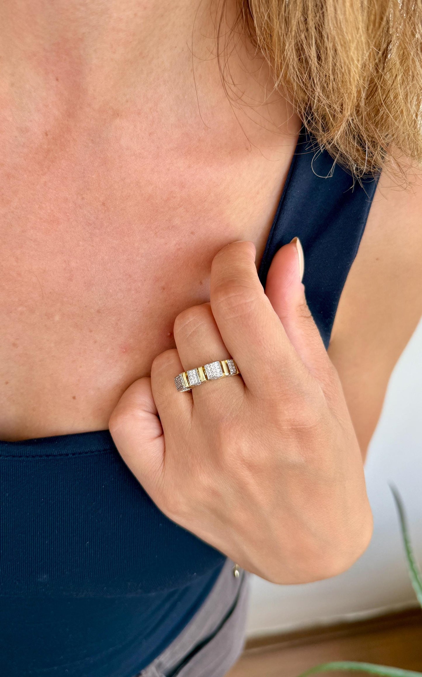 Adjustable Gold Stainless Steel Ring: Cubic Zirconia Statement Jewellery
