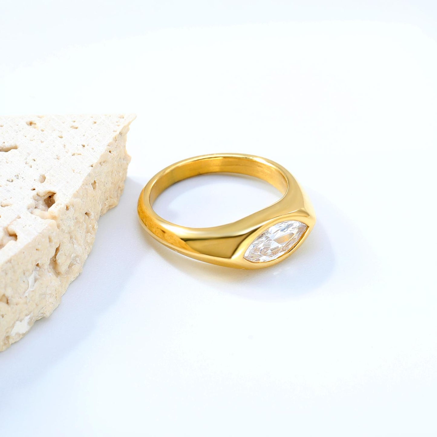 18K Gold Plated Crystal Statement Ring: Stainless Steel Band