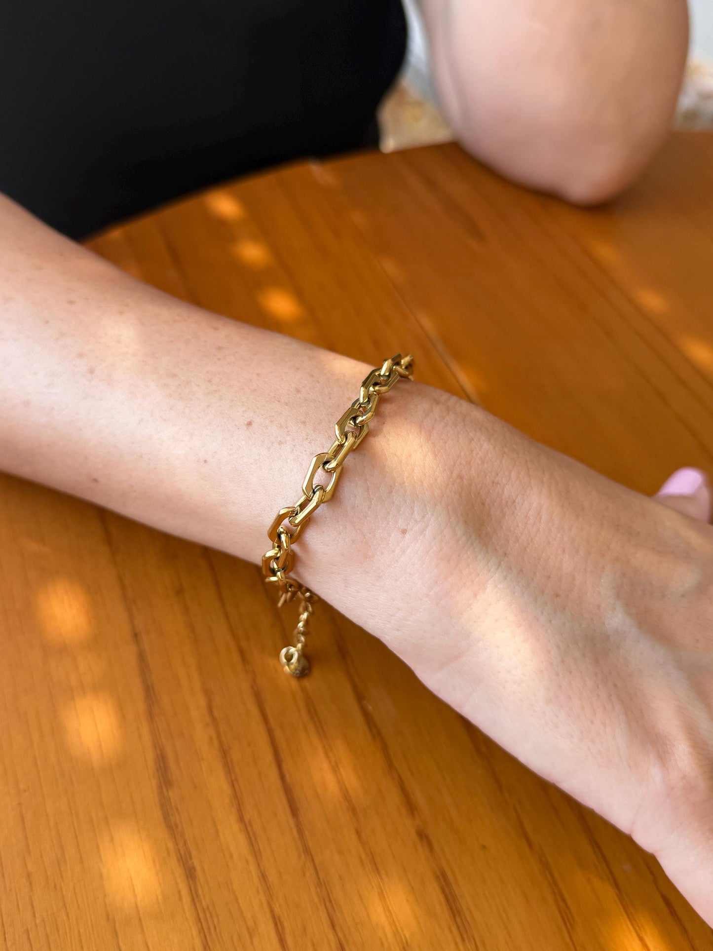 18K Gold Plated Chain Bracelet: Waterproof Stainless Steel Jewelry